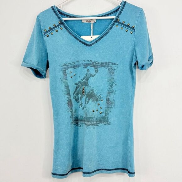Delila Texas Teal Rodeo Cowboy Graphic V Neck Studded Short Sleeve Shirt NEW - Picture 9 of 16